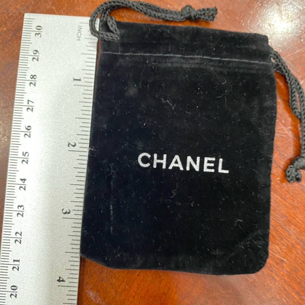 Chanel Drawstring Jewelry Dust Bag, mini Pouch - Picture 3 of 3